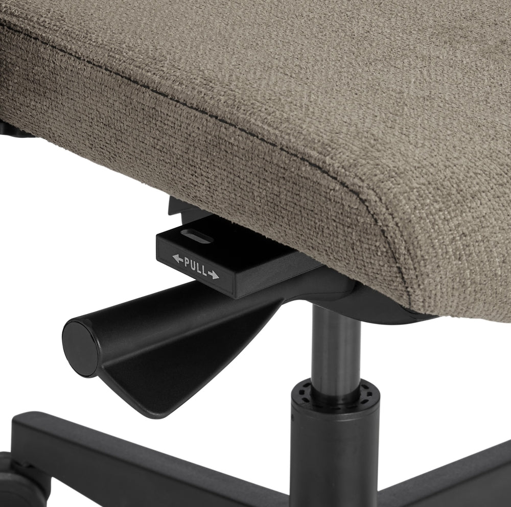 Circavora Ergonomic Chair